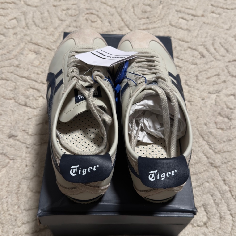 Onitsuka Tiger by Asics Men's Sneakers - White and Navy - Picture 5 of 7